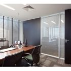 Divisória Piso-Teto Tradesign ambientada