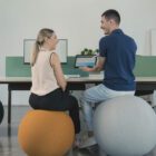 A7T2084 scaled e1727122834968 no Klips - Mobiliário Corporativo