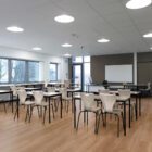 Natural Woodgrains Washed Maple Ashlar 41 no Klips - Mobiliário Corporativo